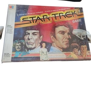 Star Trek Milton Bradley Board Game 1979 Original New and Partially Sealed